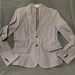 Women’s seersucker blazer!